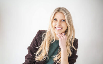 Pair Your Team Meeting with a Headshot Day